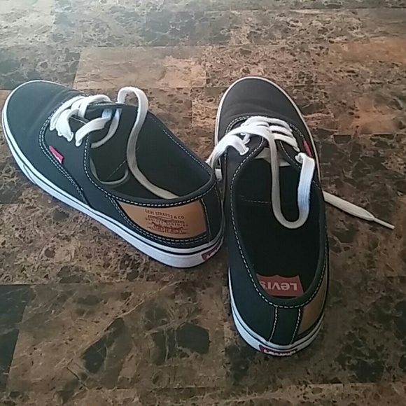 Black Levis Sneaker