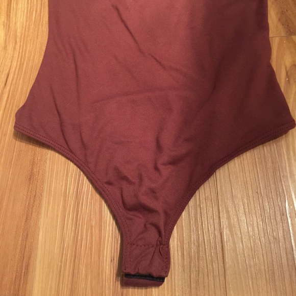 Burgundy long sleeve bodysuit - Picture 4 of 4