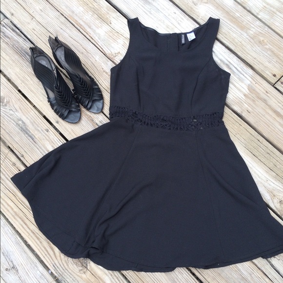 Super Cute Black Tunic Length Top - 30% off bundle