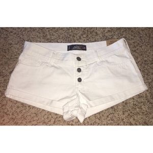 Black Friday Sale🎉 NWT Hollister Slouchy Shorts