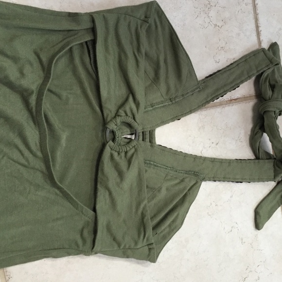 Guess halter, cut out back and synch able sides - Picture 4 of 4