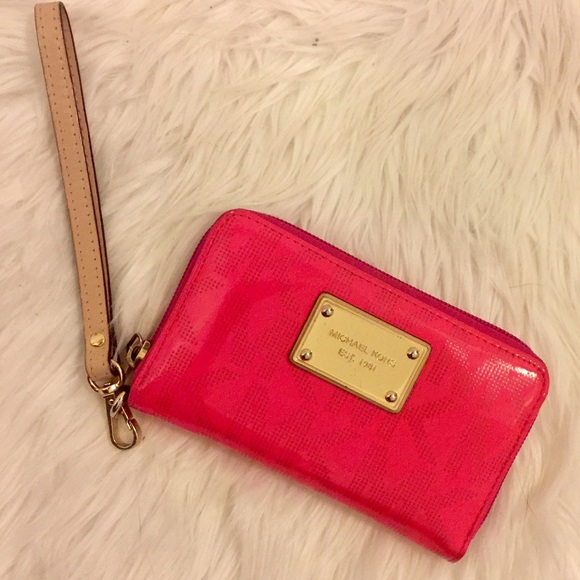 Authentic Michael Kors Wallet/Wristlet