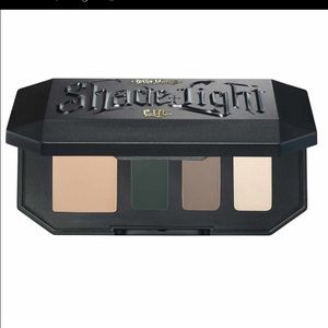 New kat Von d shade and light contour quad