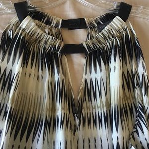 Vince Camuto linear high low tank