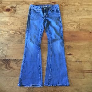 Women's GAP Jeans Size 4 (31x31 1/2)