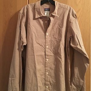Men's Patagonia gingham check long sleeved shirt