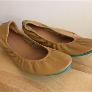 Camel Tieks Foldable Flats