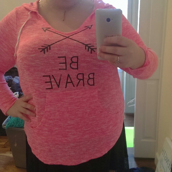 Be brave arrow hoodie shirt