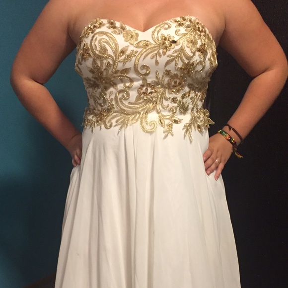 White and Gold Homecoming/Prom dress