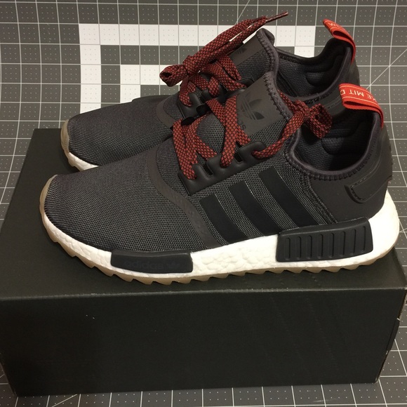 🚫SOLD🚫Adidas nmd- women size 8 utility black