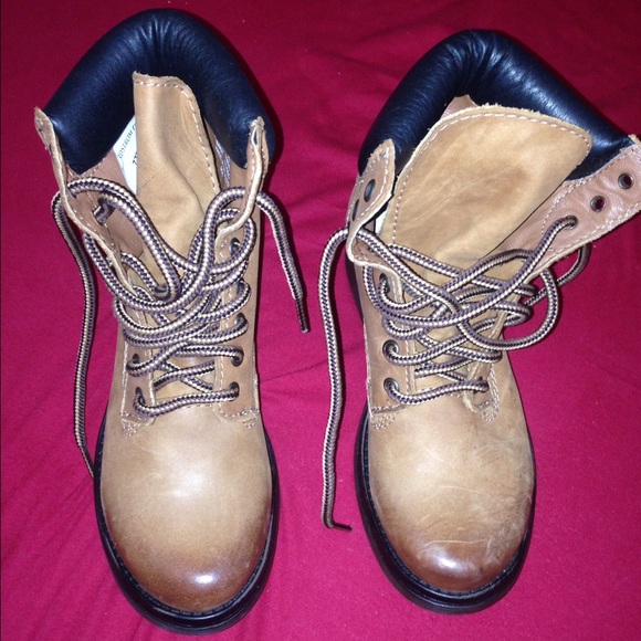 Steve Madden Brown "Work Boot" Timbs Look Alike