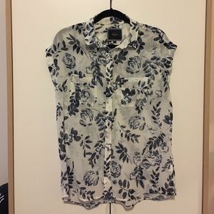 A flowery short sleeve Rails top