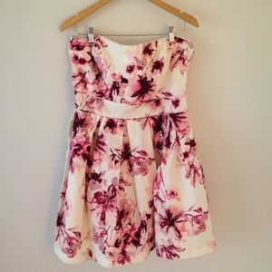 Charlotte Russe pink & cream floral dress