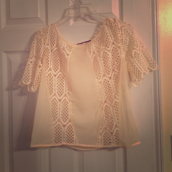 Lace crop top