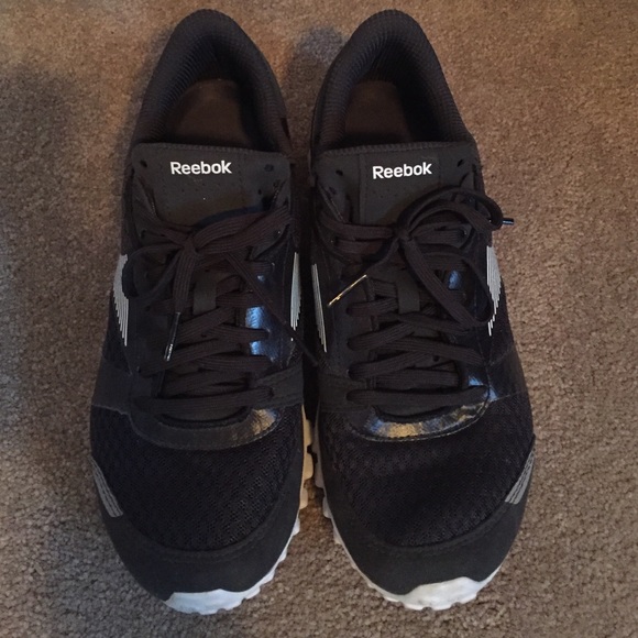 Reebok Sneakers