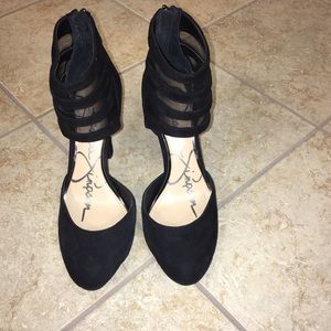 Jessica Simpson black suede pumps.
