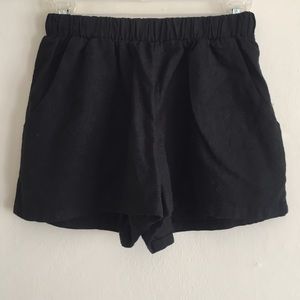 Black Linen Shorts with elastic waistband