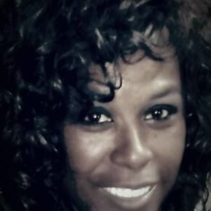 Meet your Posher, Manuela