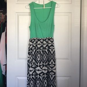 Aztec Maxi