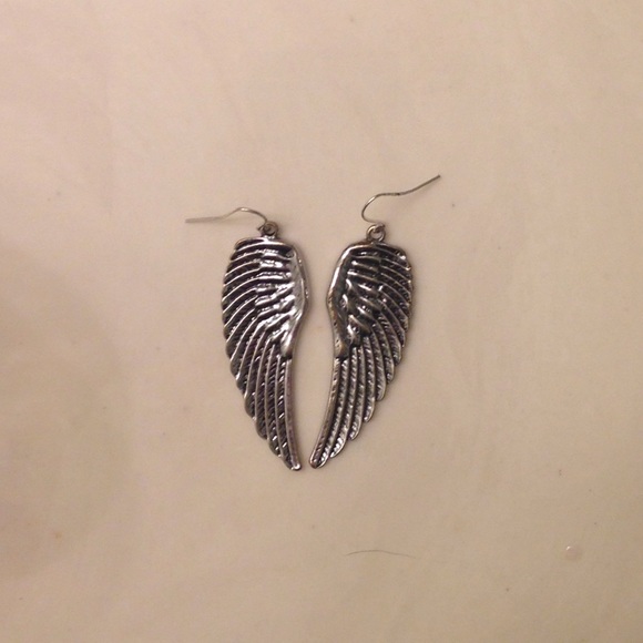 Mudd silver wing earrings
