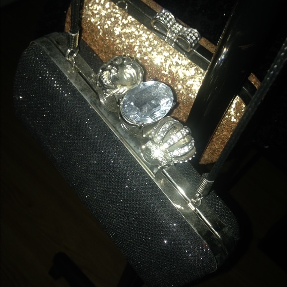 Sparkly clutch - Picture 1 of 3