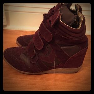 Sneaker wedges