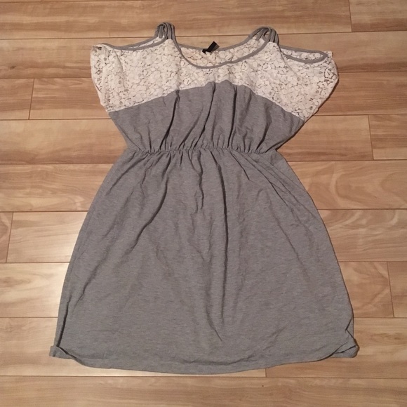 Gray flowy dress with white lace