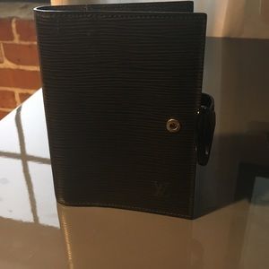 💯% Authentic Louis Vuitton Epi Small Ring Agenda
