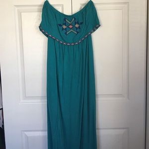 Strapless teal maxi
