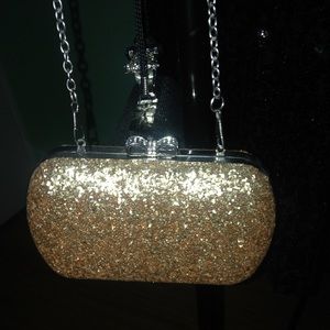 Sparkly gold clutch