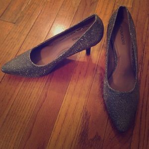 Maurices shoes NEVER WORN 10M