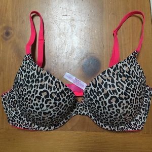 VS Pink wear everywhere leopard push up bra