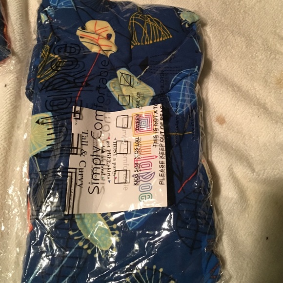 LulaRoe leggings. TC NEVER WORN