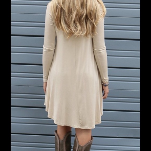 PERFECT FALL🍁Light Beige Loose Flowy Dress Tunic - Picture 2 of 2