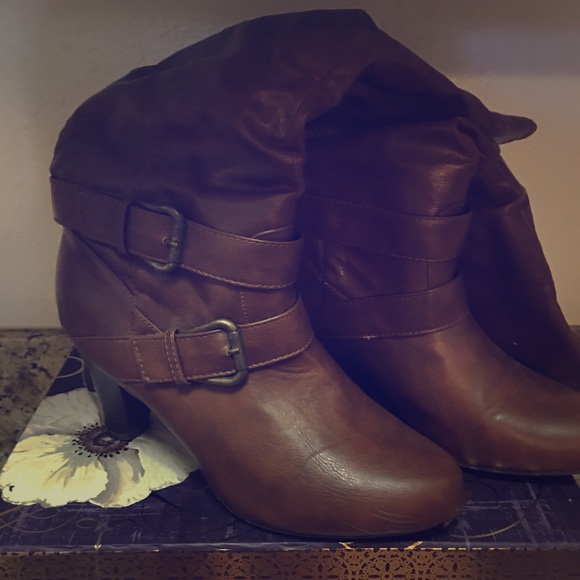 Madden Girl Size 9 Boots. Great for Fall/Winter.
