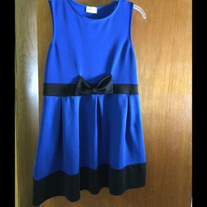 Blue/black sleeveless dress. Size 18?