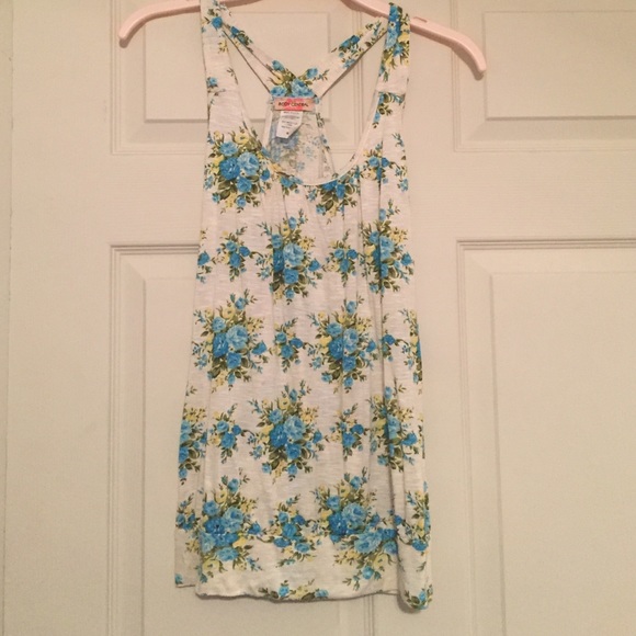Cute tank!