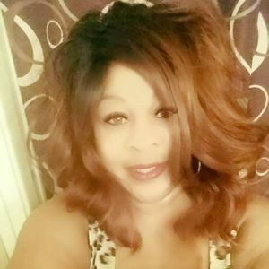 Meet your Posher, Peggy