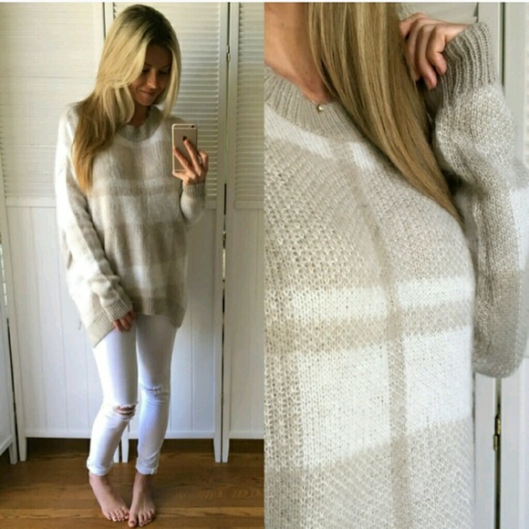 Boutique Sweaters - SALE! ✨HPx5✨ BOUTIQUE sweater