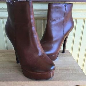 NIB Andrew Geller Platform Boots