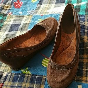 Lucky Brand "Doris" 2" Heel Leather Wedge