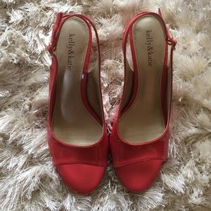 NWOT Kelly & Katie Minnie