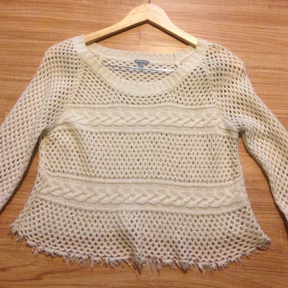 Frosty-ends crotchet pullover - Picture 1 of 3
