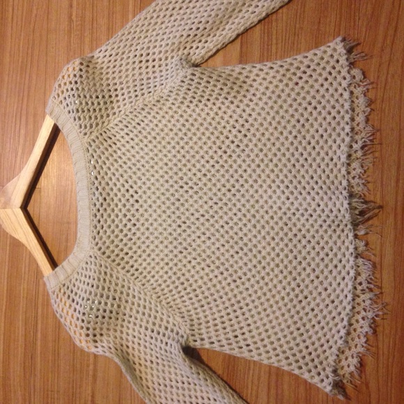 Frosty-ends crotchet pullover - Picture 2 of 3