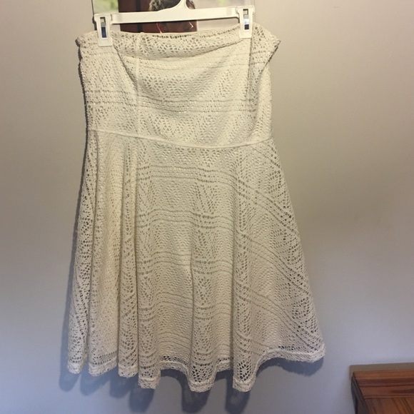 Strapless Express White Lace Dress