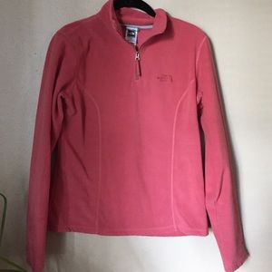 NWOT The North Face Pullover