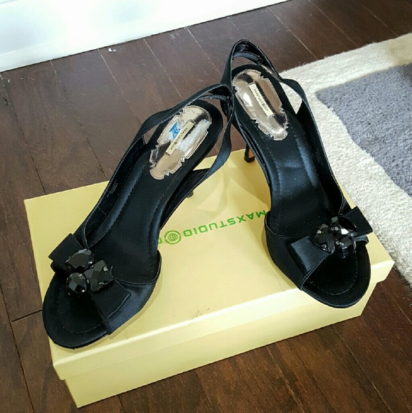 Sale: Sexy embellished black heels