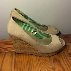 Wet Seal Beige Open Toe Wedges