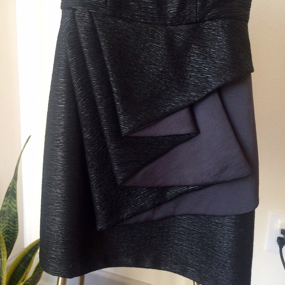 BCBGeneration strapless dress - Picture 2 of 3