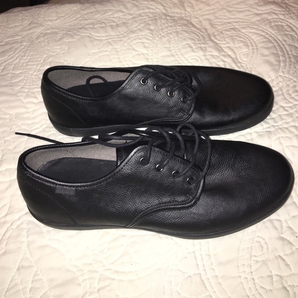 Black Casual/Dress Shoes
